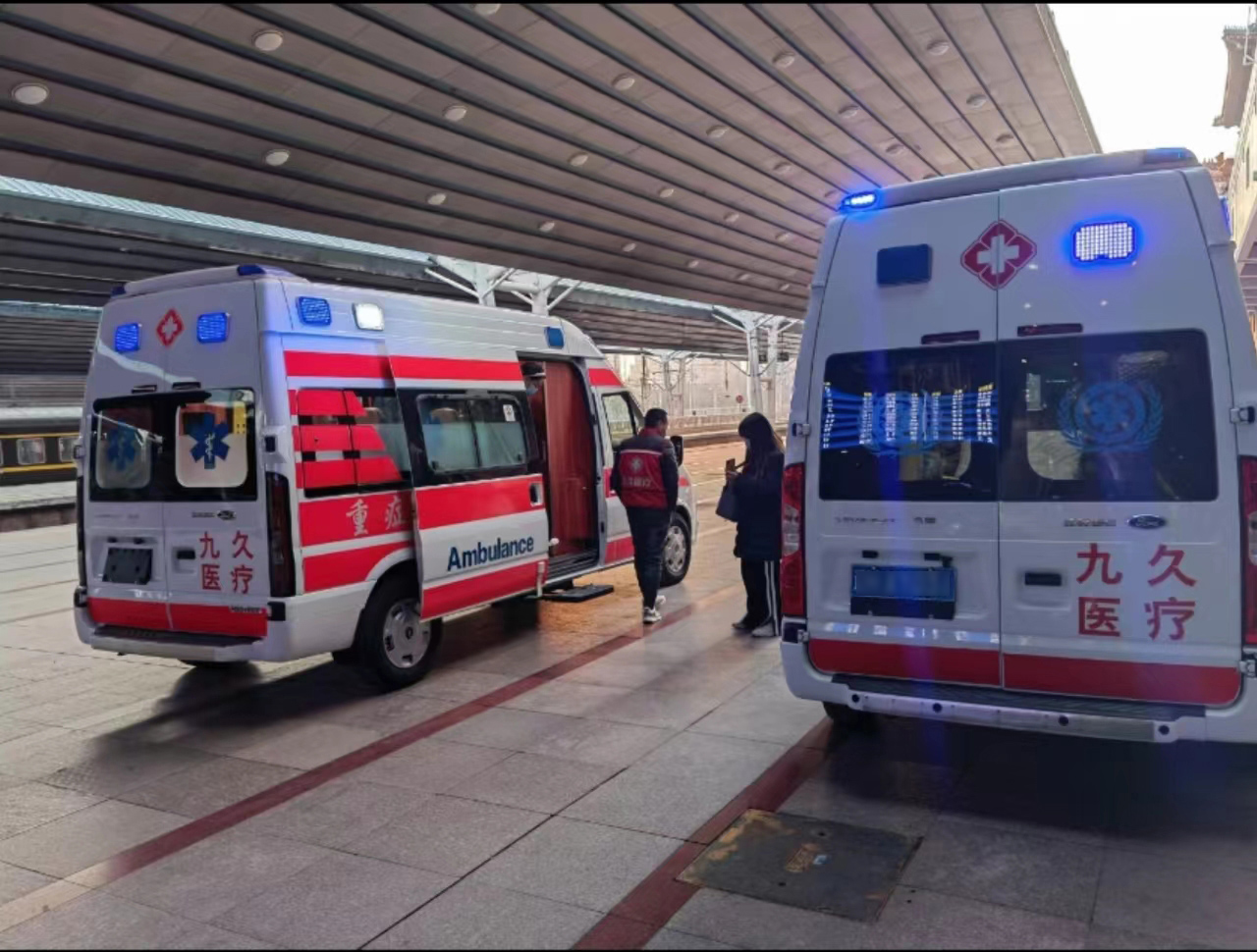 青龙满族自治县救护车长途转运